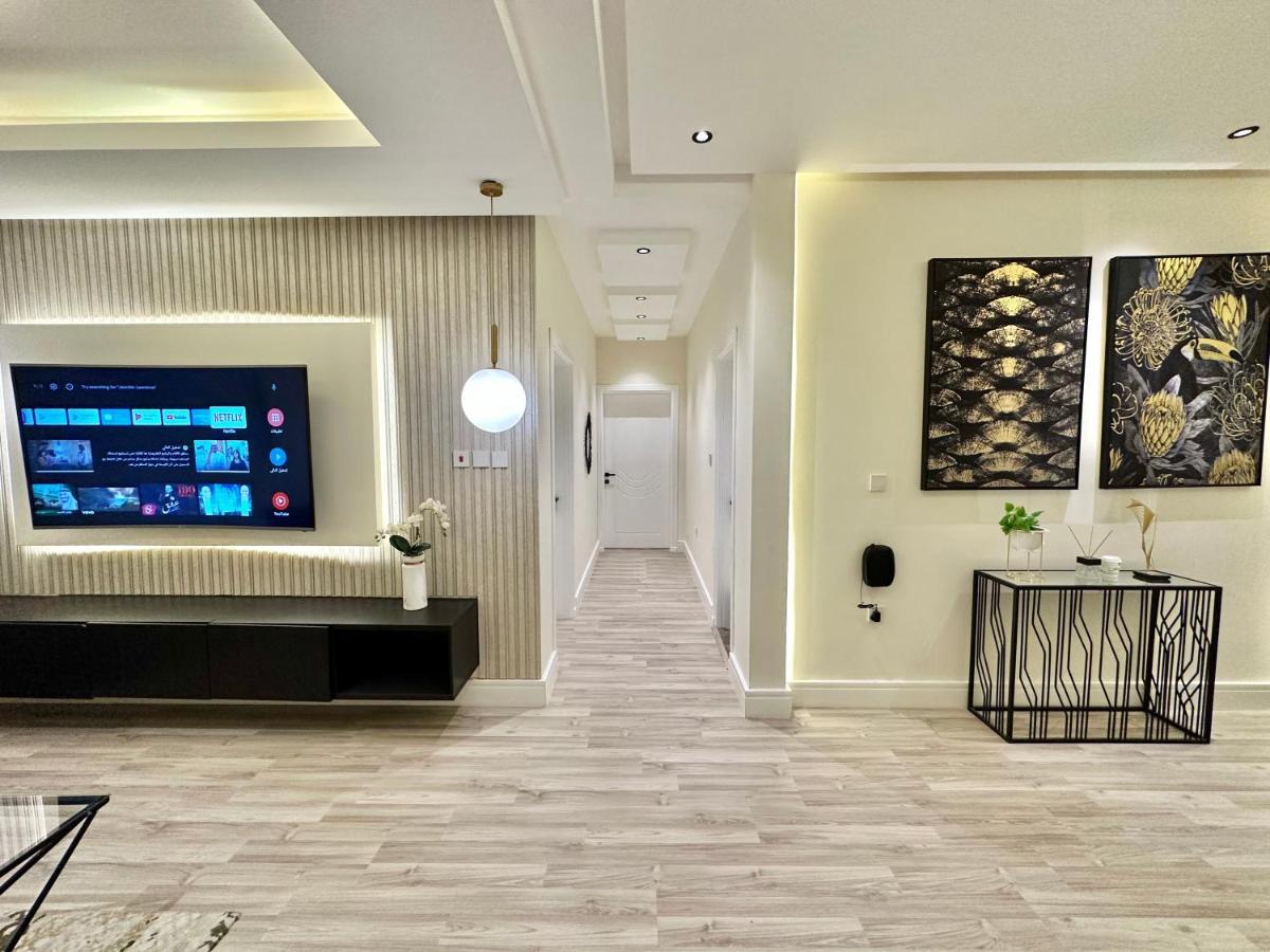 Modern Luxury-2br-1 Apartment Riyadh